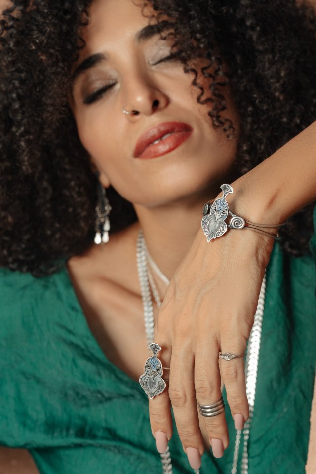 Silence of Beauty Bracelet